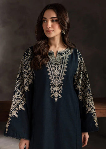 LAAM - 2 PIECE UNSTICED IN DHANAK seq emb